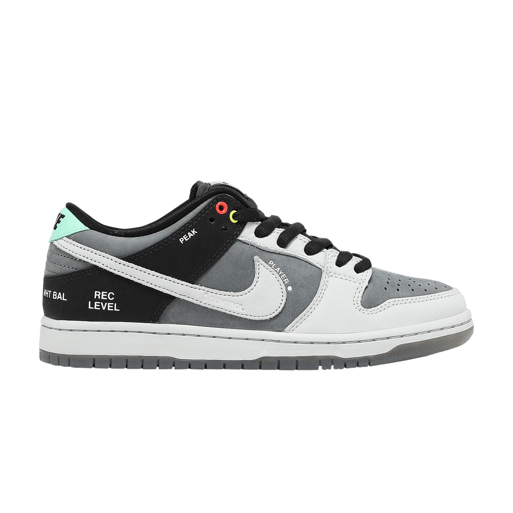 Nike SB Dunk Low VX-1000 (2021)