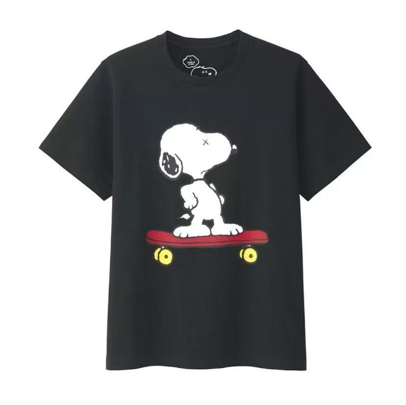 Kaws x Uniqlo x Peanuts Snoopy Skateboarding Black Tee (2017)