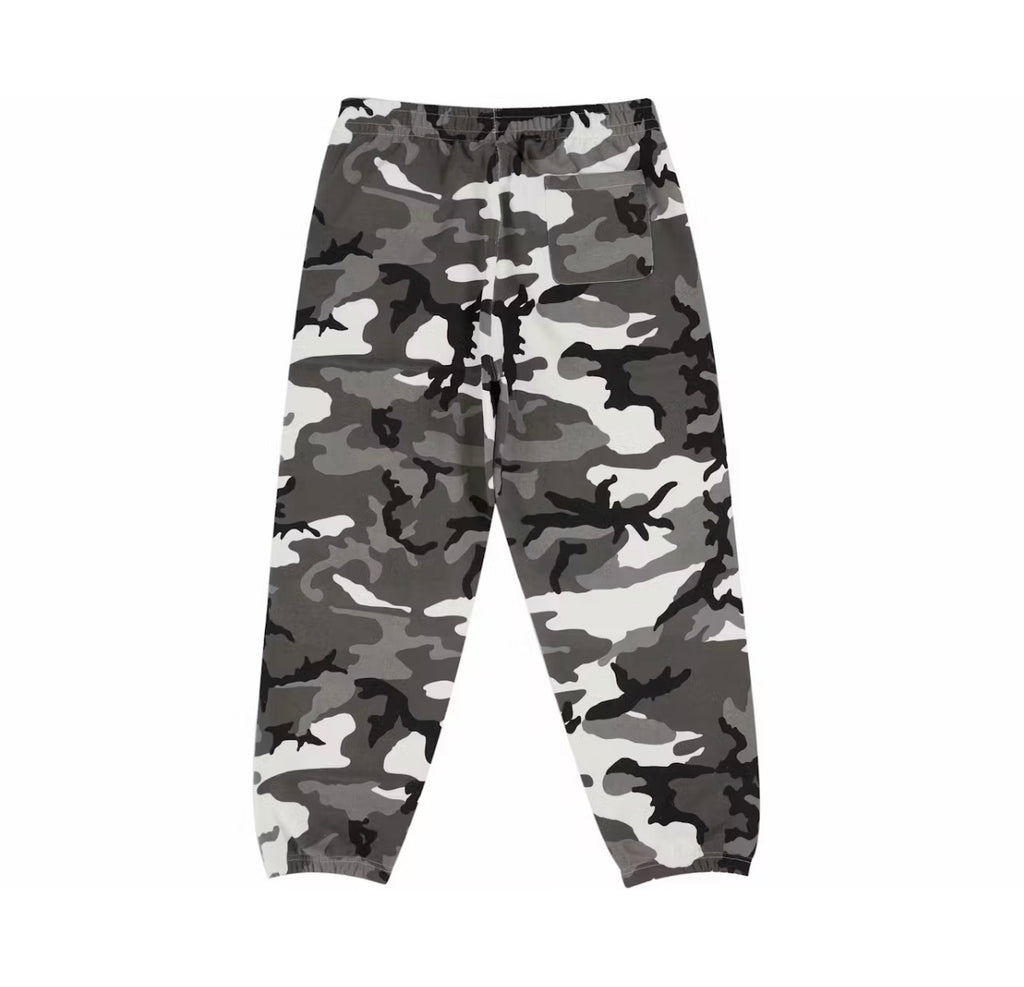 Supreme Satin Applique Sweatpants Snow Camo (2026)